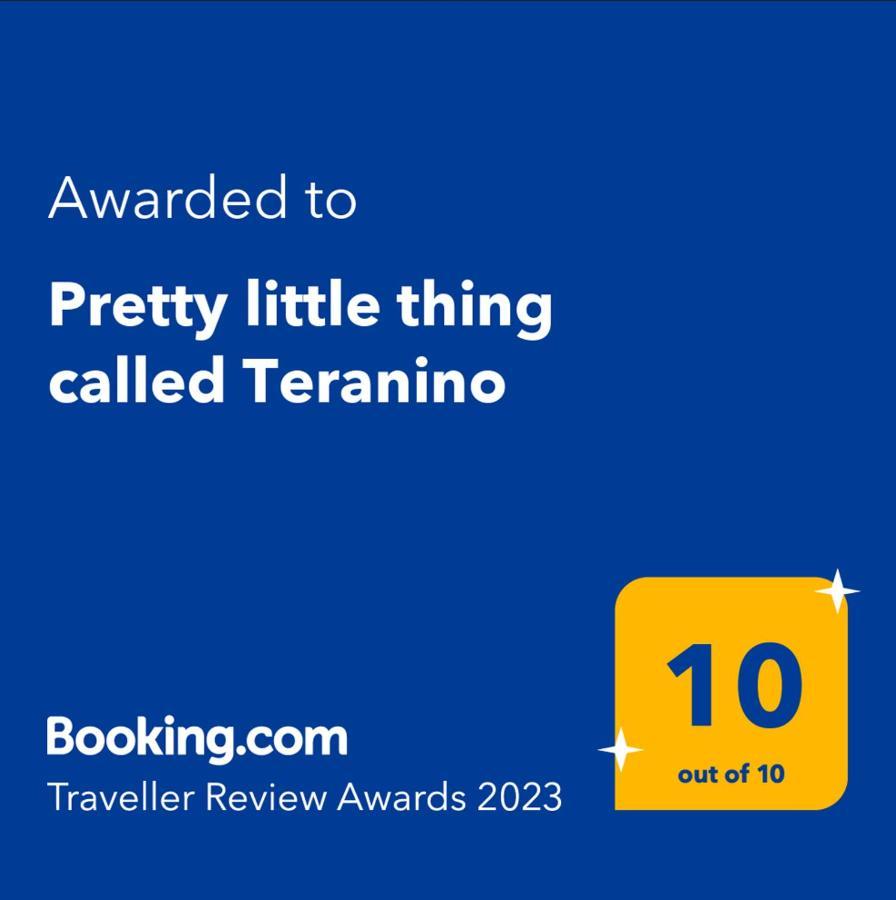 Pretty Little Thing Called Teranino Пула Екстериор снимка